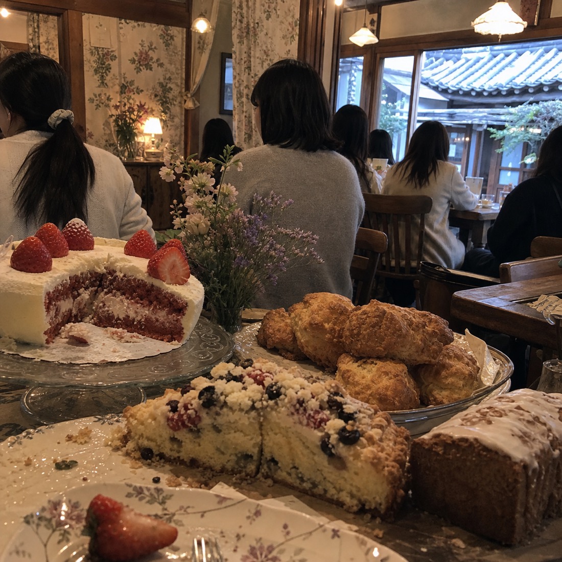 Cafe Highwaist Ikseon